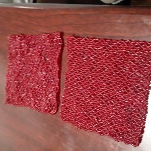 2 xmas beaded holiday coasters